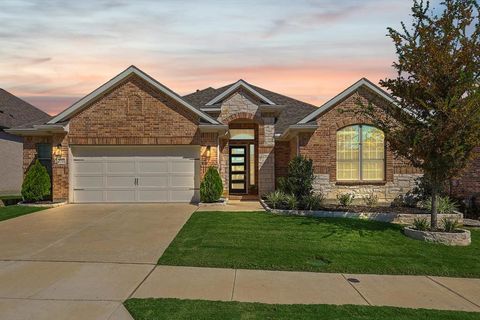 A home in Oak Point