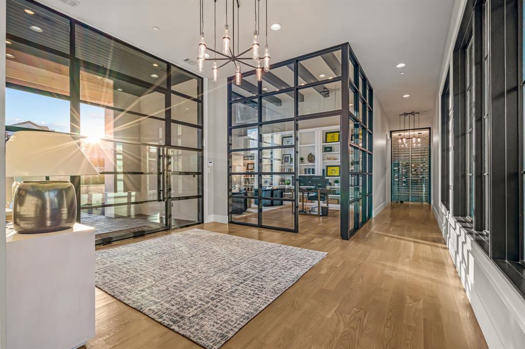 1702 Cypress Way