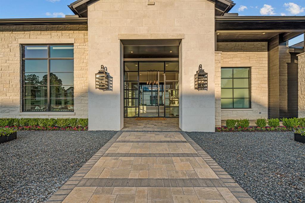 1702 Cypress Way