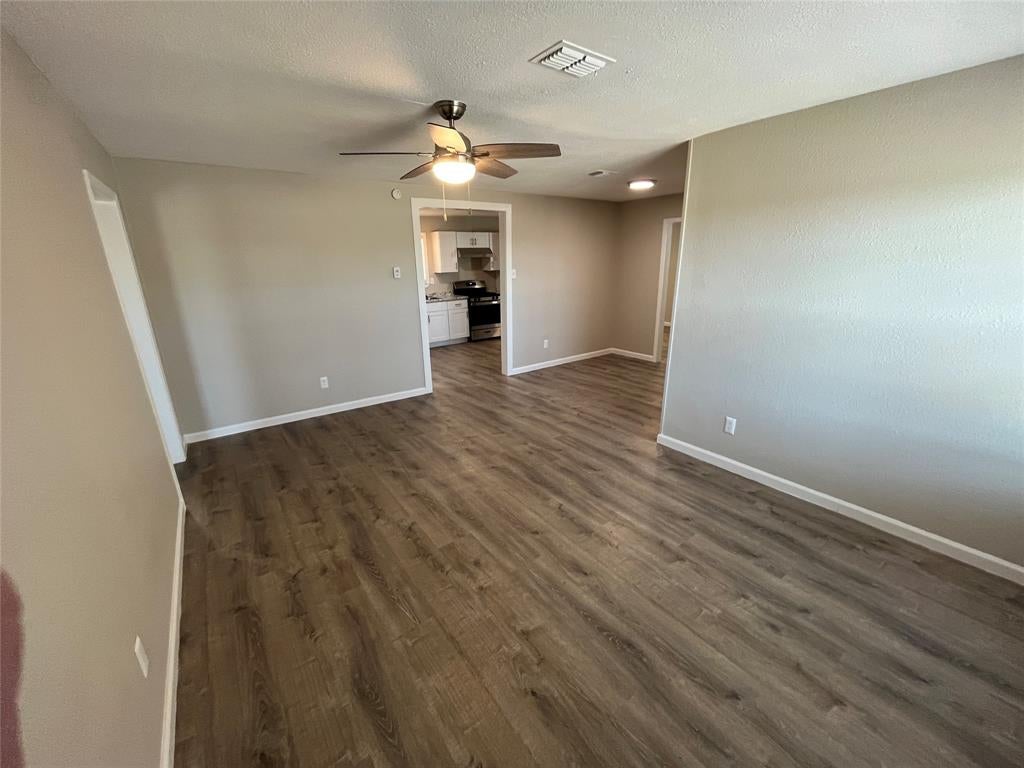 1843 Greendale Drive