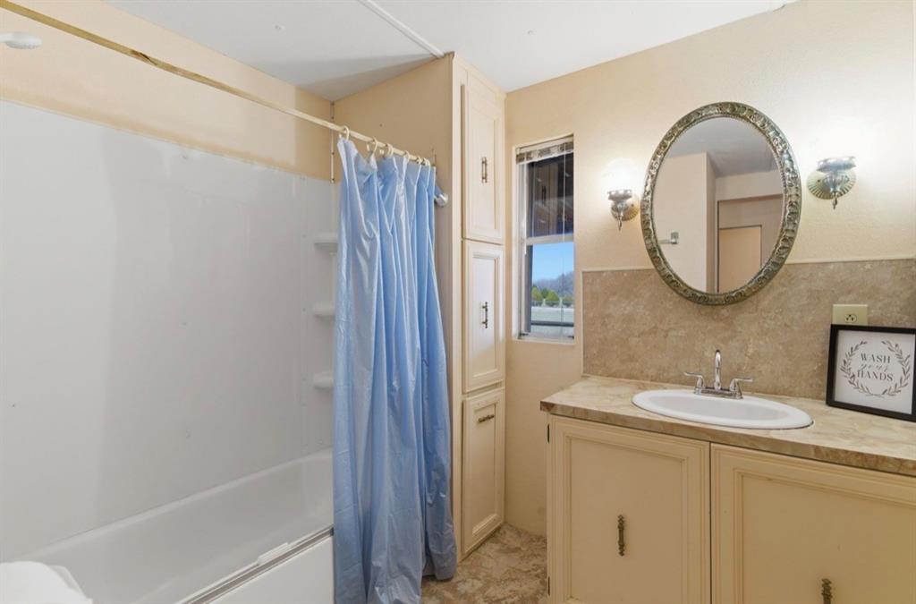 Holiday Hills - Residential