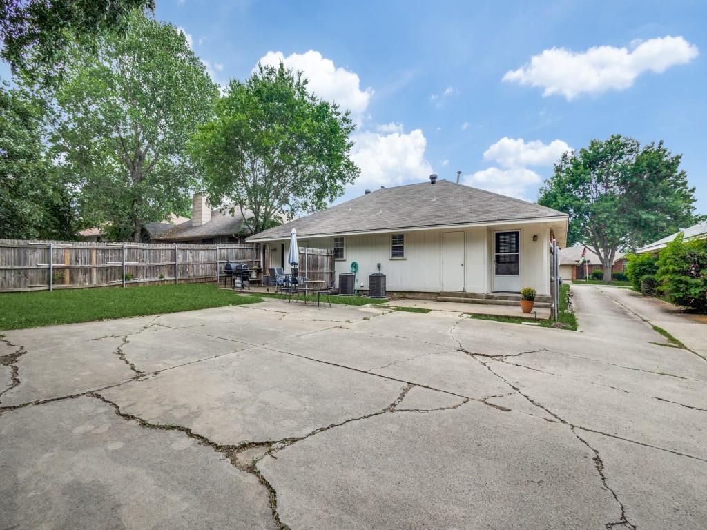 Denton, Texas 76201, United States, 2 Bedrooms Bedrooms, ,2 BathroomsBathrooms,Residential,Active,165891