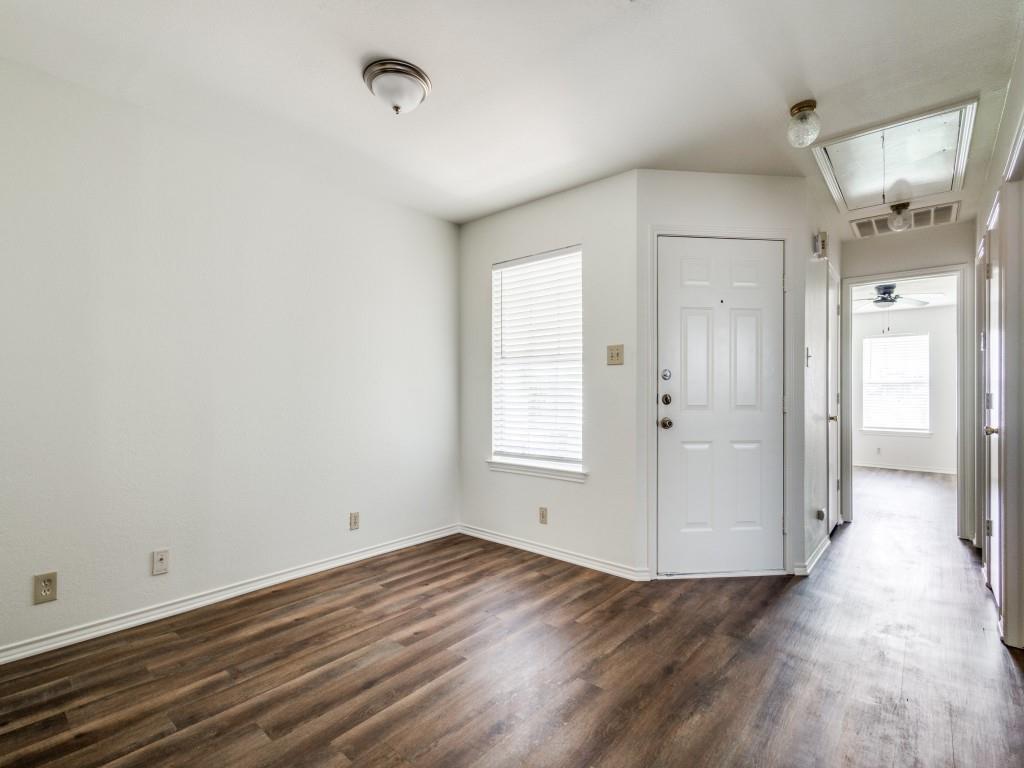 Denton, Texas 76201, United States, 2 Bedrooms Bedrooms, ,2 BathroomsBathrooms,Residential,Active,165891