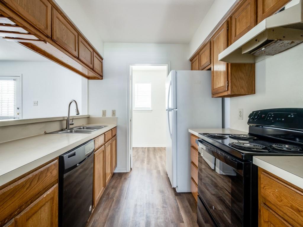 Denton, Texas 76201, United States, 2 Bedrooms Bedrooms, ,2 BathroomsBathrooms,Residential,Active,165891