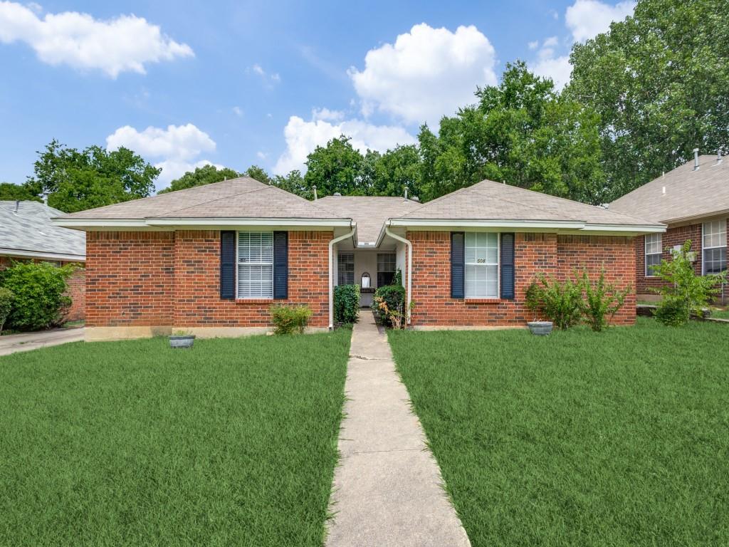 Denton, Texas 76201, United States, 2 Bedrooms Bedrooms, ,2 BathroomsBathrooms,Residential,Active,165891 Denton, Texas 76201, United States, 2 Bedrooms Bedrooms, ,2 BathroomsBathrooms,Residential,Active,165891