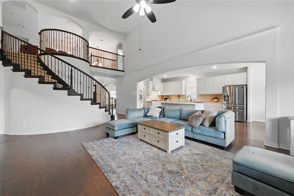 Celina, Texas 75009, United States, 5 Bedrooms Bedrooms, ,4 BathroomsBathrooms,Residential,Pending,105671