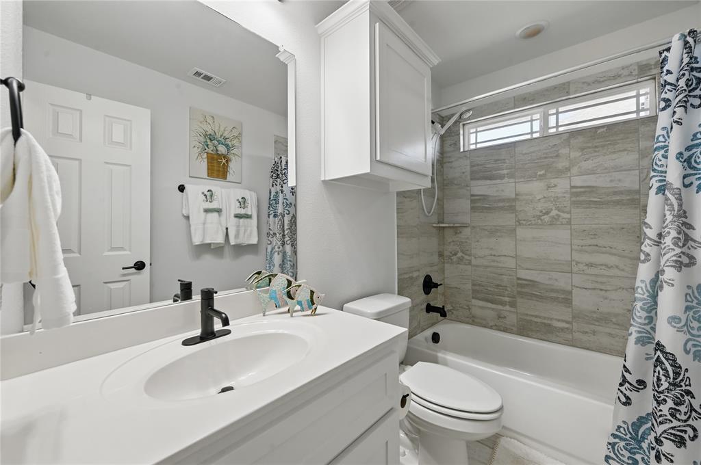 Celina, Texas 75009, United States, 5 Bedrooms Bedrooms, ,4 BathroomsBathrooms,Residential,Pending,105671