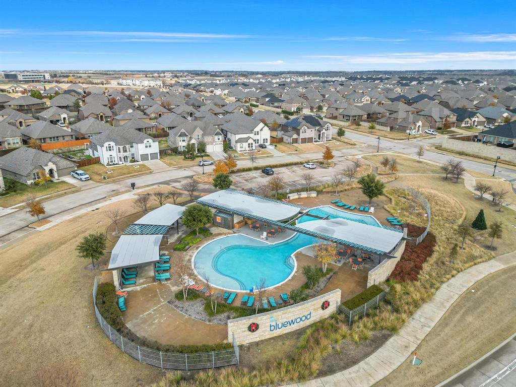 Celina, Texas 75009, United States, 5 Bedrooms Bedrooms, ,4 BathroomsBathrooms,Residential,Pending,105671