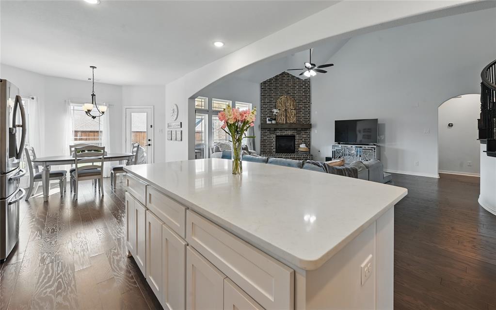 Celina, Texas 75009, United States, 5 Bedrooms Bedrooms, ,4 BathroomsBathrooms,Residential,Pending,105671