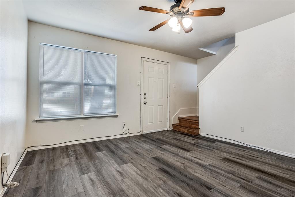 English Estates - Residential Lease