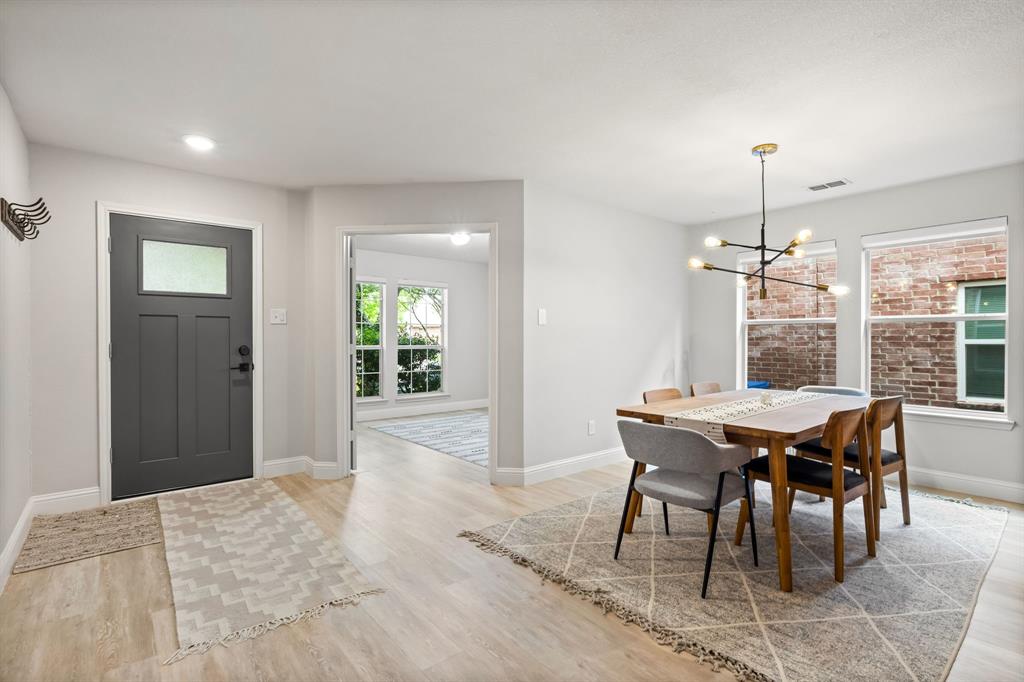6005 Mariposa Drive