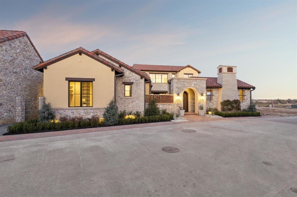 12 Cardona Drive