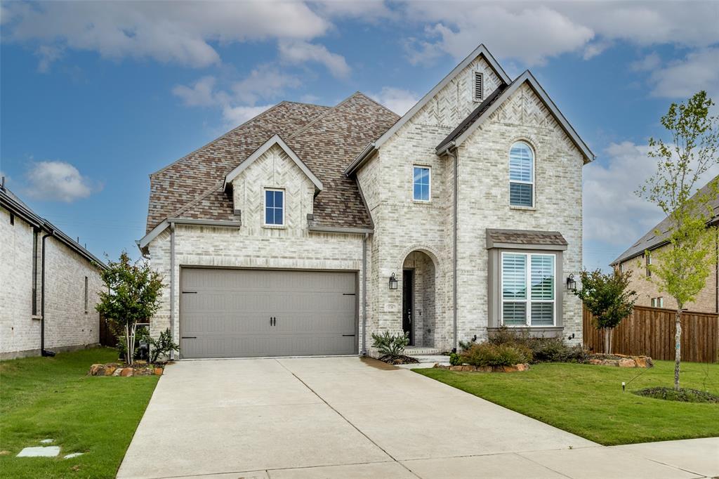 1716 Bradford Pear Way