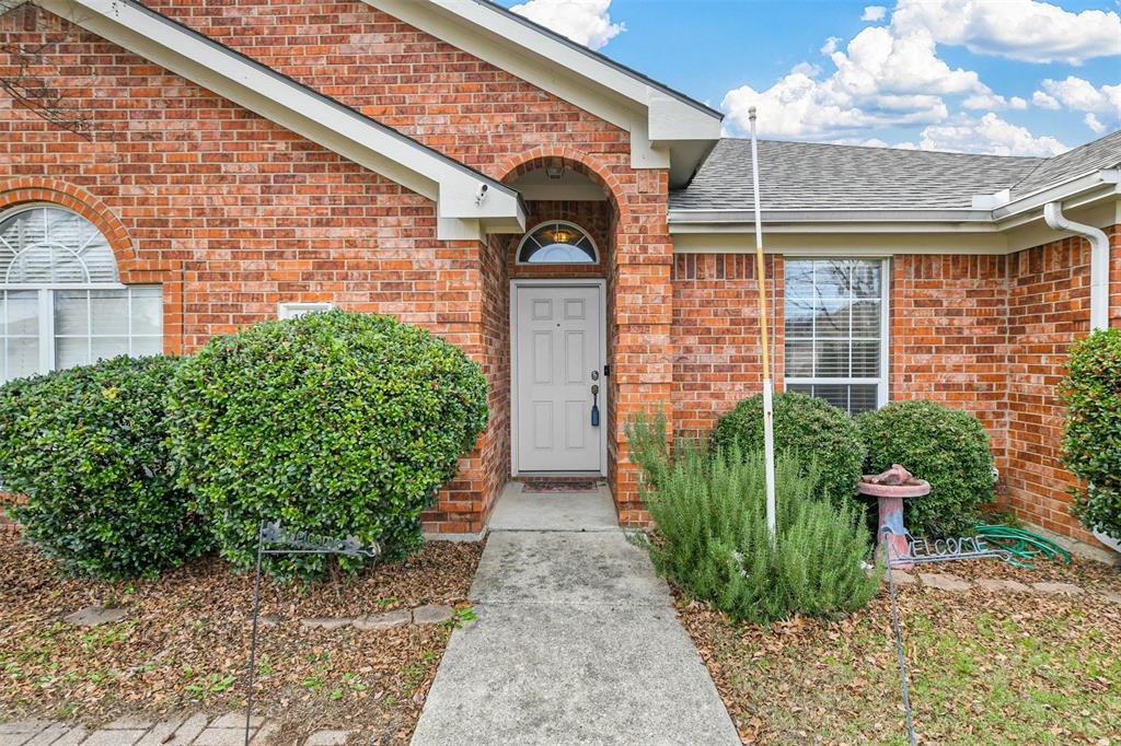 1012 Blue Gill Lane