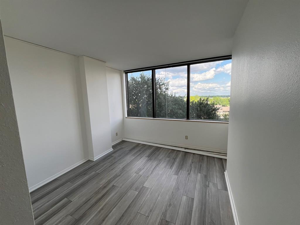 Bonaventure Condo - Residential
