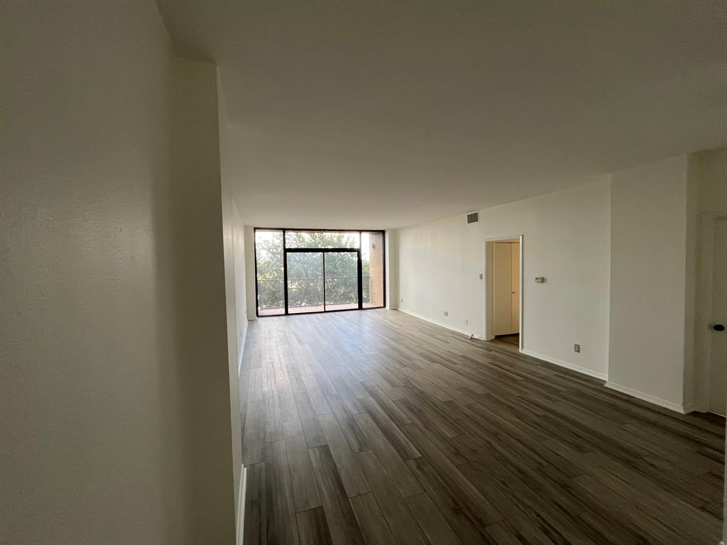 Bonaventure Condo - Residential