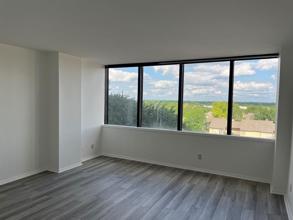 Bonaventure Condo - Residential