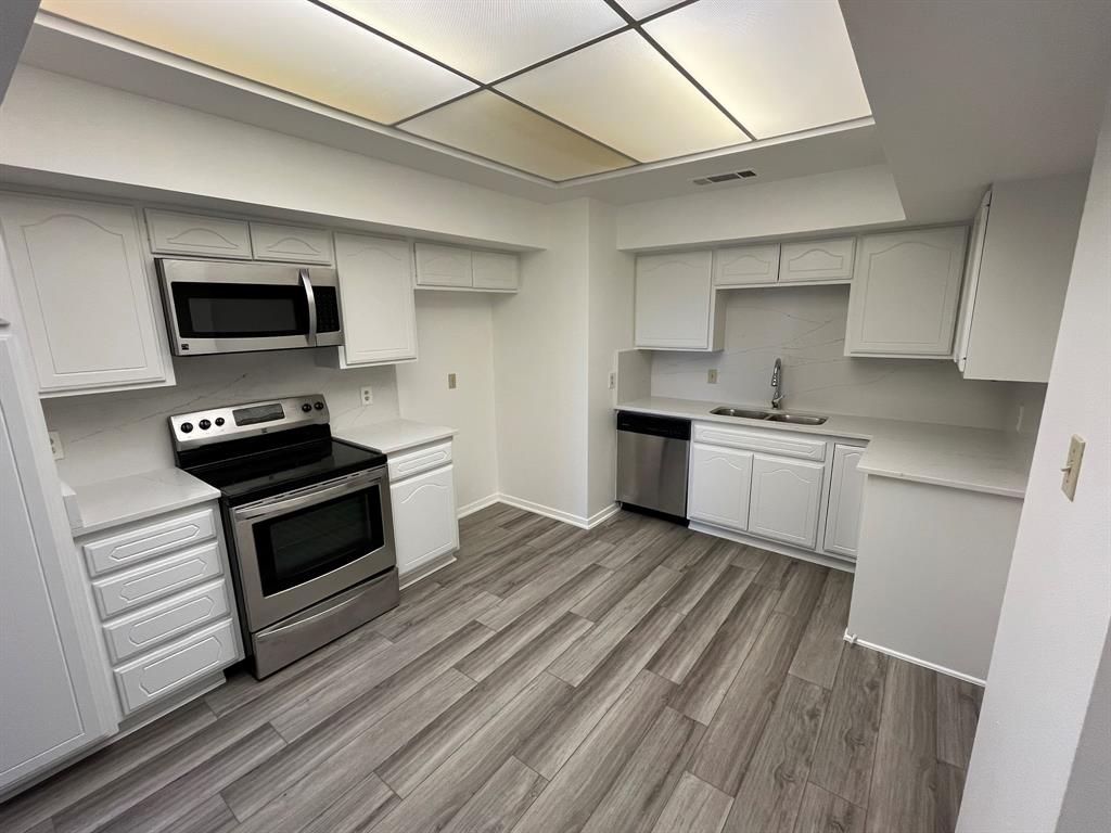 Bonaventure Condo - Residential