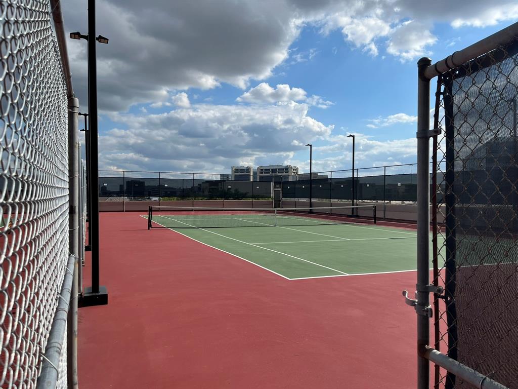 Bonaventure Condo - Residential