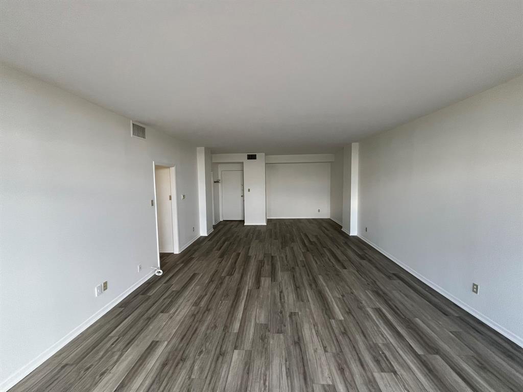 Bonaventure Condo - Residential