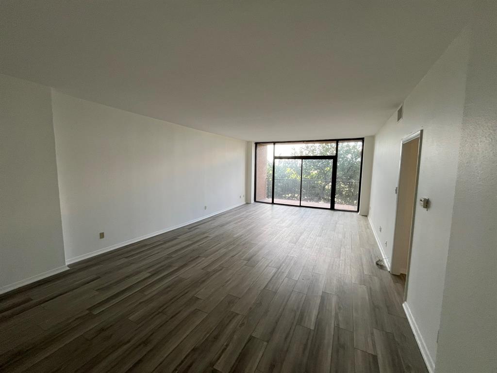 Bonaventure Condo - Residential