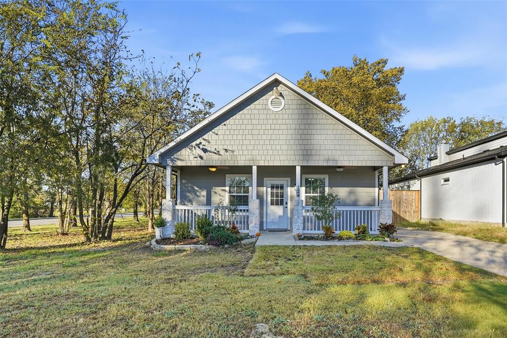 124 Chris Drive