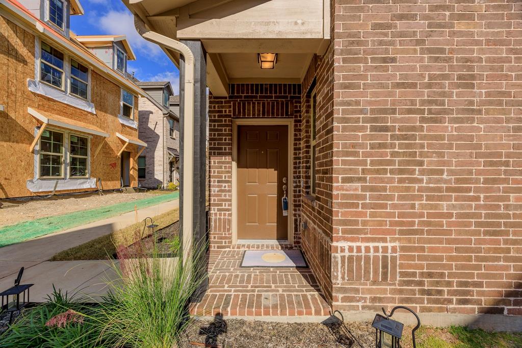 Plano Gateway - Residential