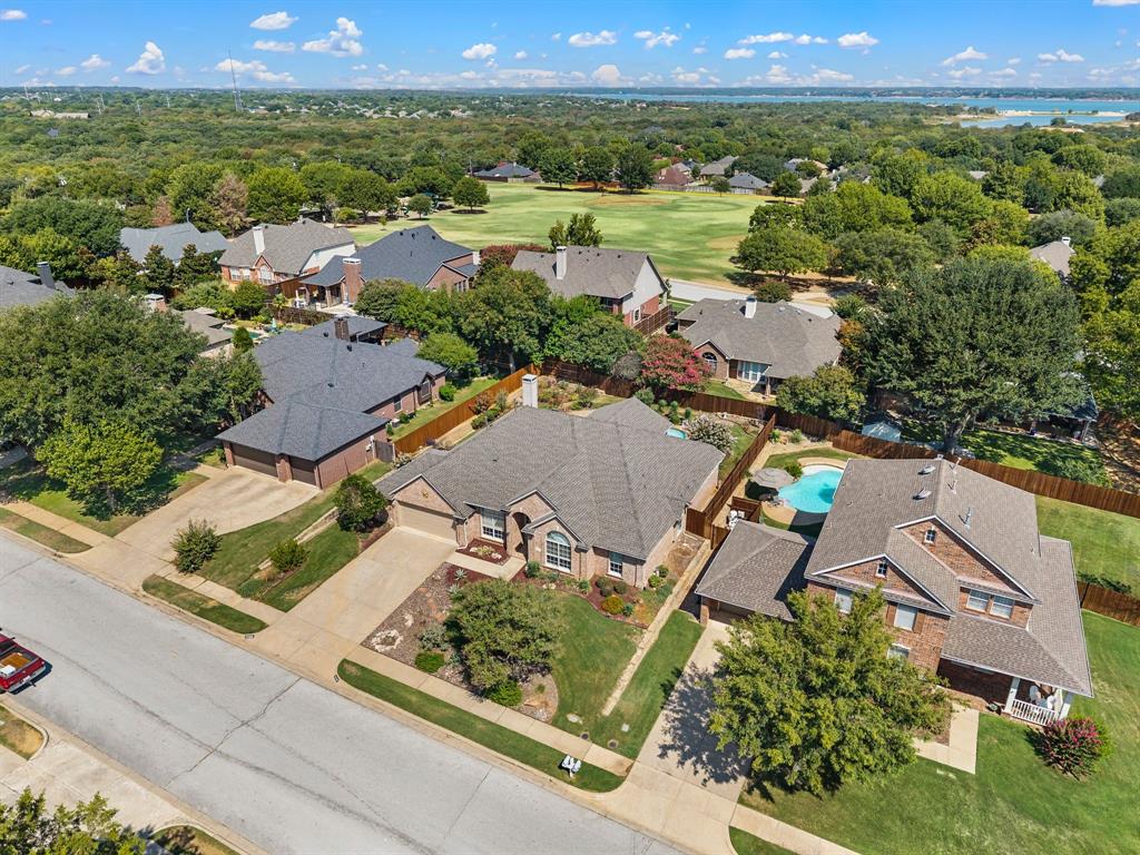 3102 Lake Park Drive