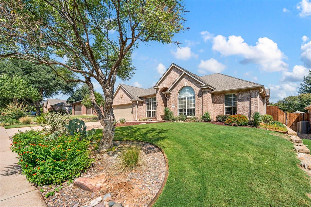 3102 Lake Park Drive