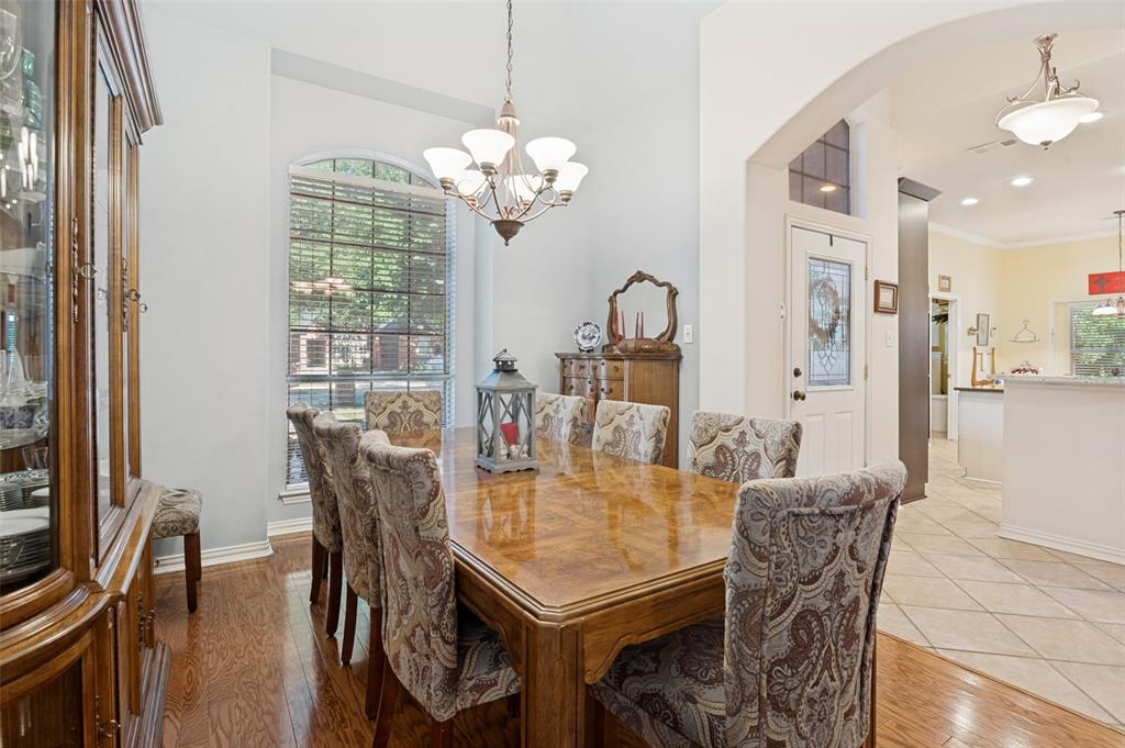 412 Hideaway Court