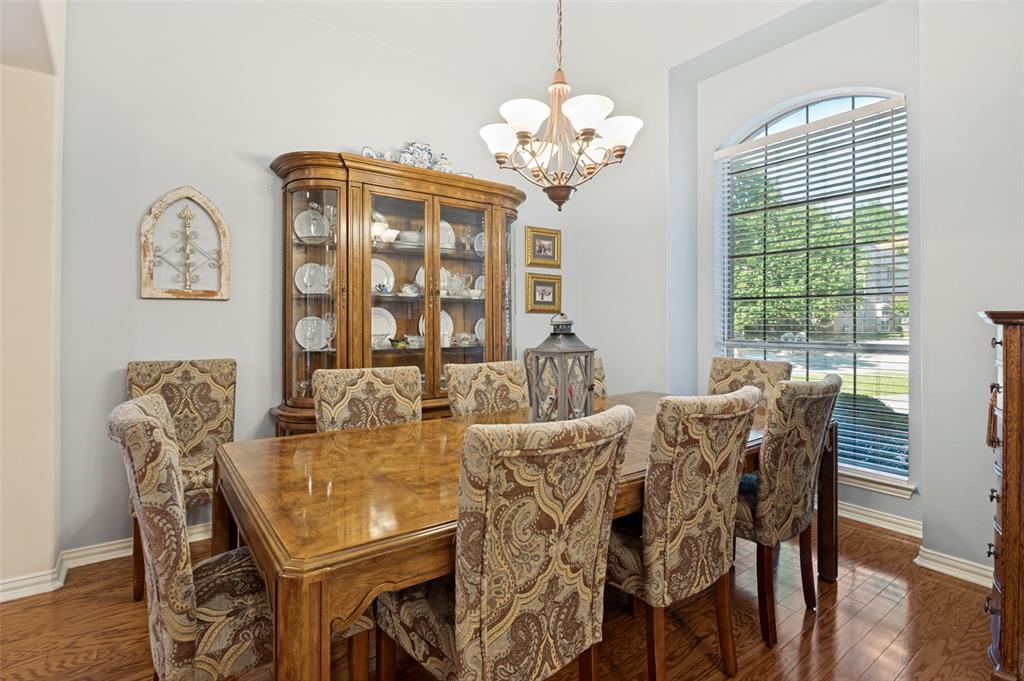 412 Hideaway Court