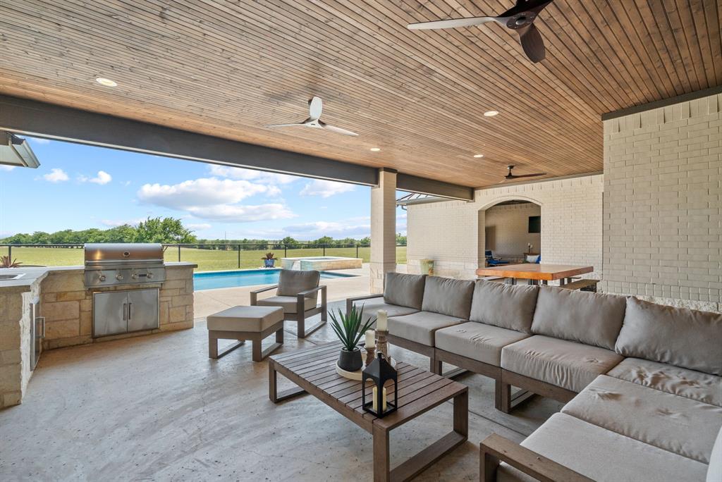 Rocky Creek Ranch - Farm