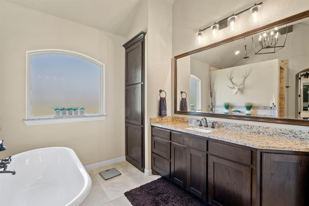 Rocky Creek Ranch - Farm