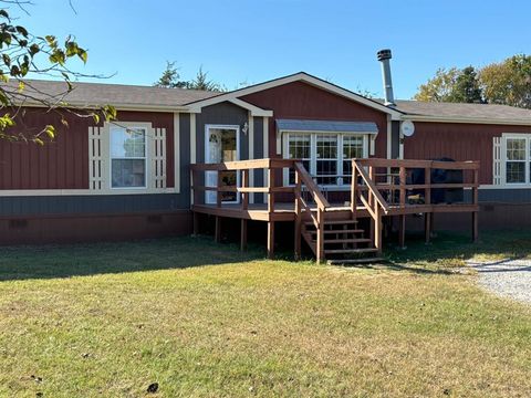 7067 N State Highway 78 Bonham TX 75418