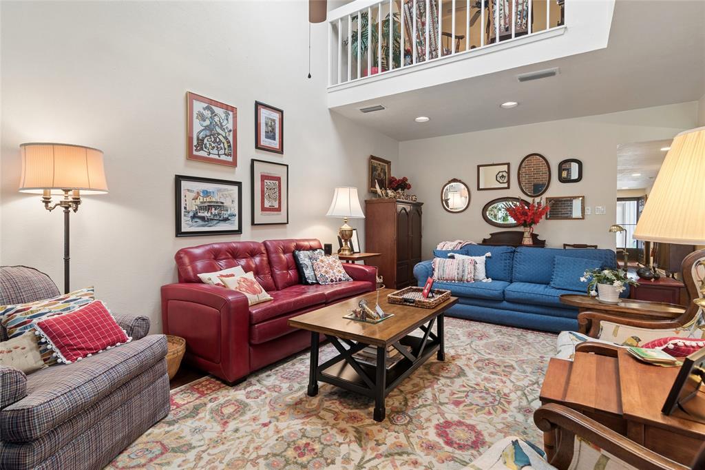 12420 Montego Plaza