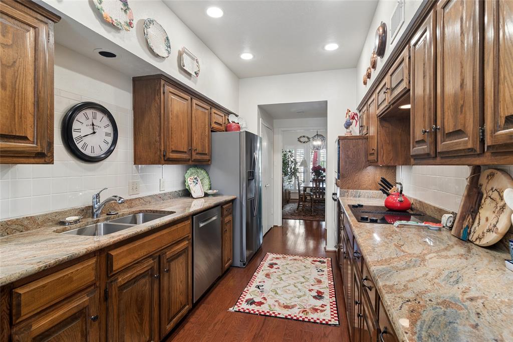 12420 Montego Plaza