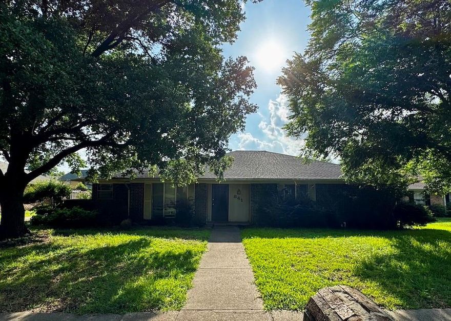 Fantastic investment opportunity in a great location! The house will require significant renovation work; is being sold AS IS; and is priced accordingly. No repairs will be made by the sellers. All showings must be accompanied by a licensed agent.
