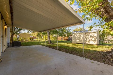 A home in Lewisville