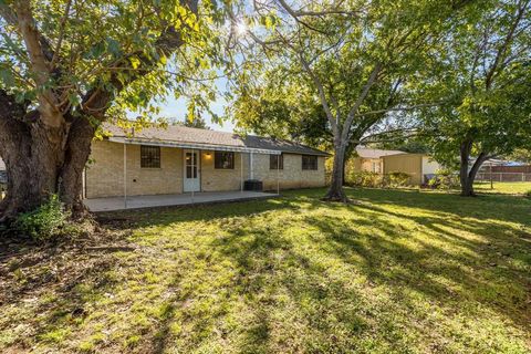 A home in Lewisville