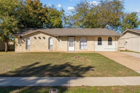 A home in Lewisville