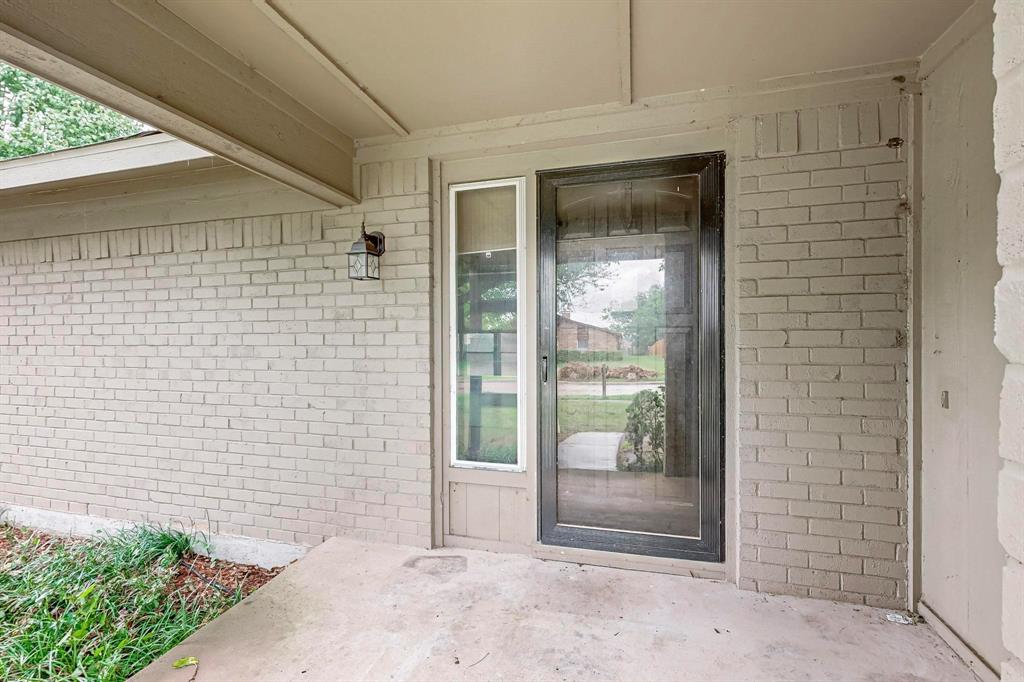 1910 Forestdale Drive