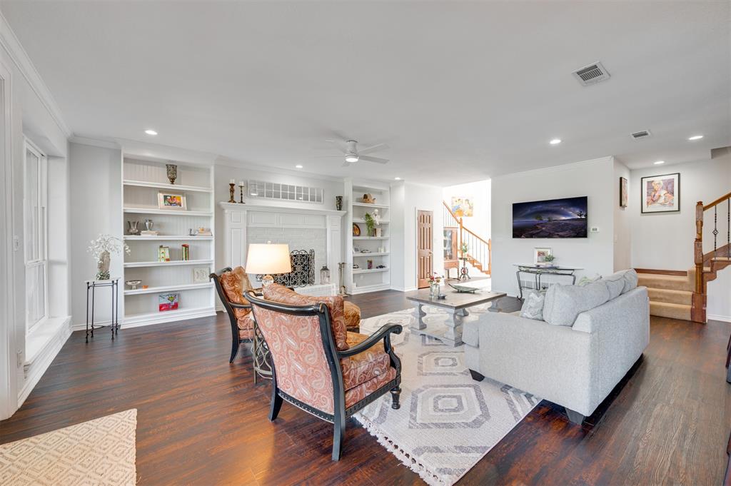 Pointe - Residential