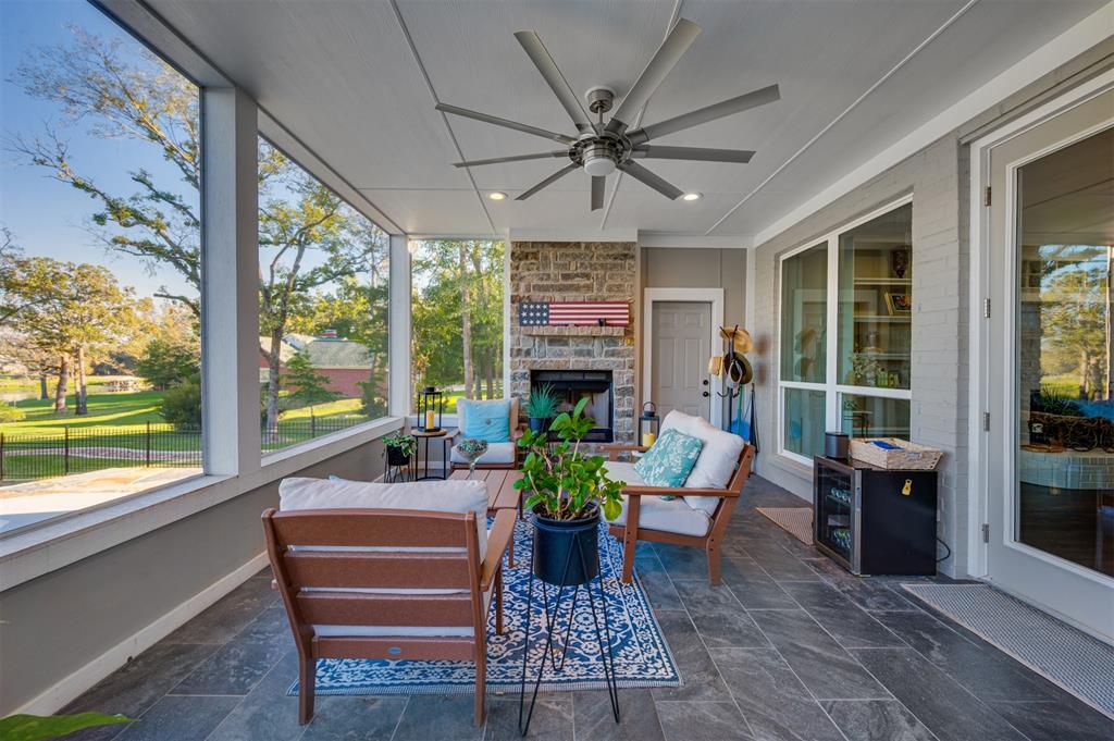 Pointe - Residential