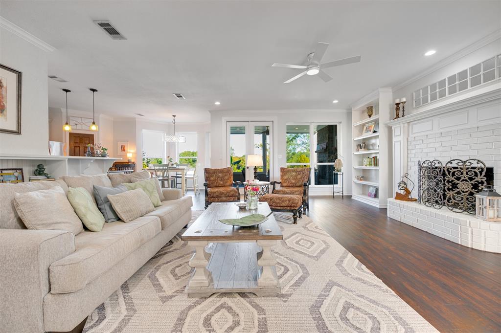 Pointe - Residential