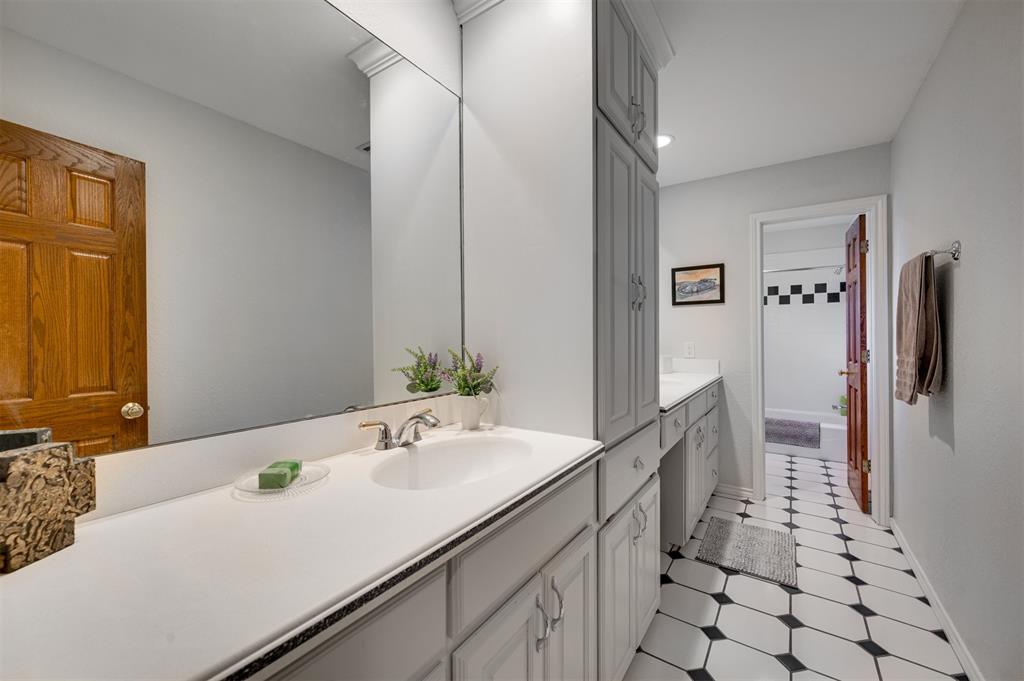 Pointe - Residential