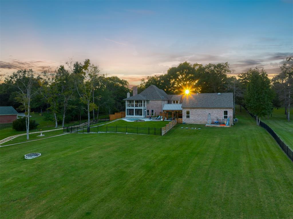 Pointe - Residential