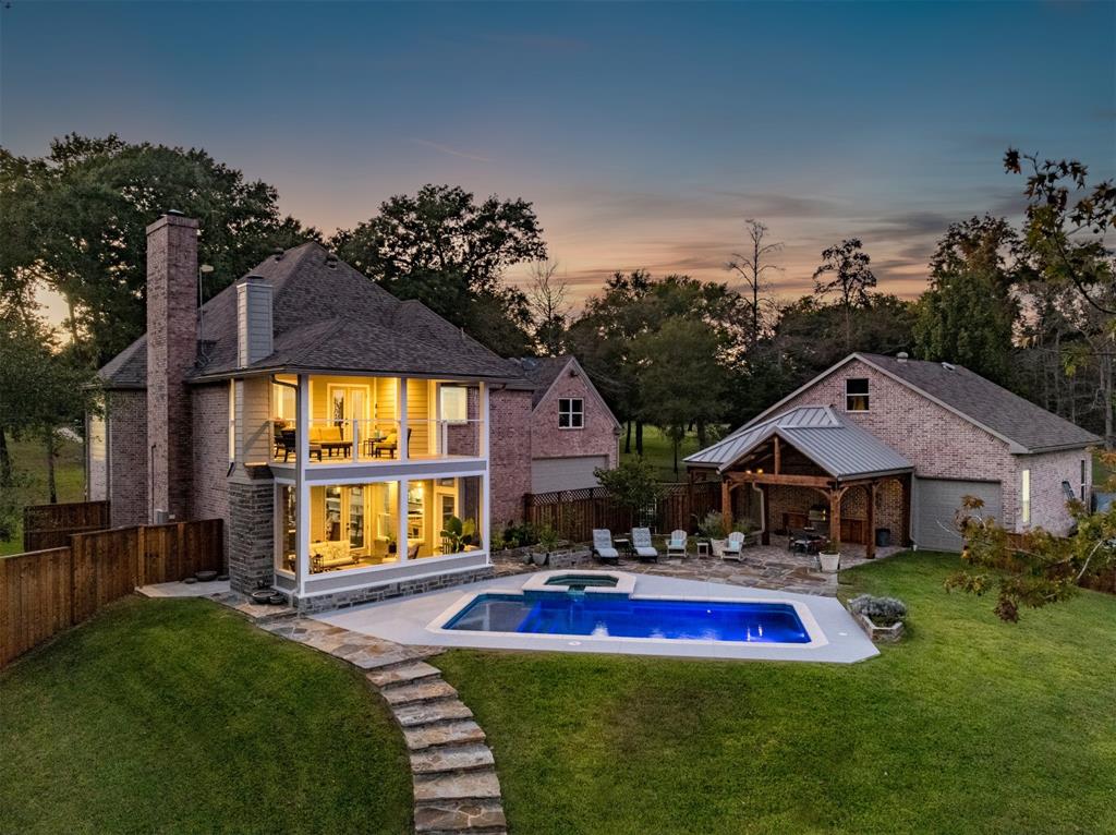 Pointe - Residential