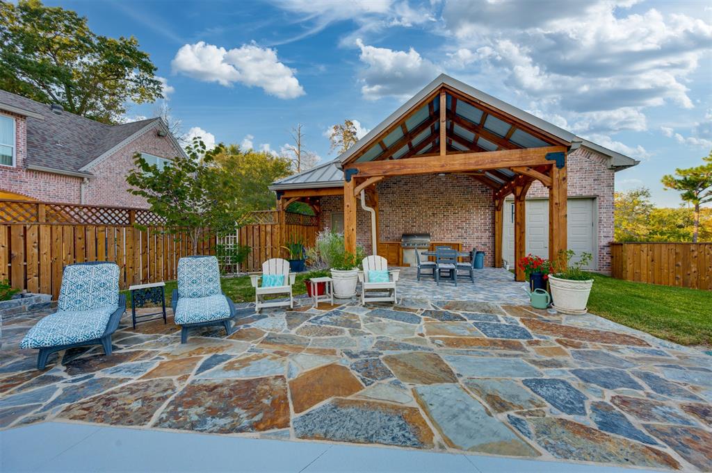 Pointe - Residential