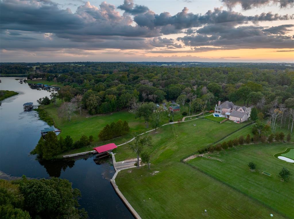 Pointe - Residential