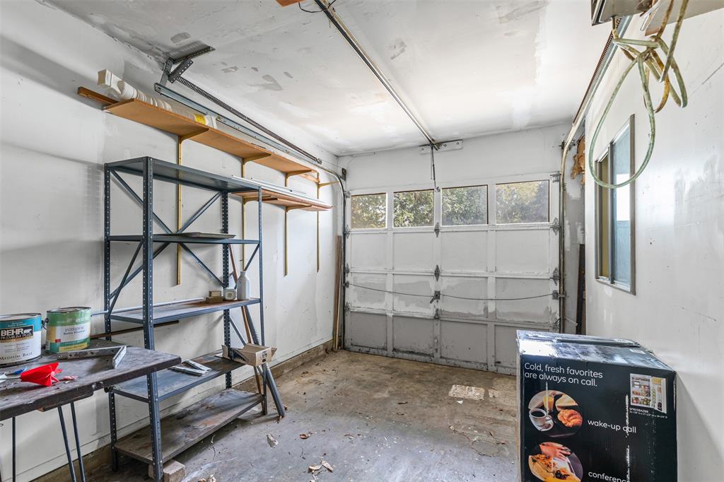 Arlington, Texas 76014, United States, 3 Bedrooms Bedrooms, ,2 BathroomsBathrooms,Residential,Pending,199142